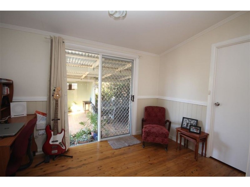 9 Drummond street, Tenterfield NSW 2372