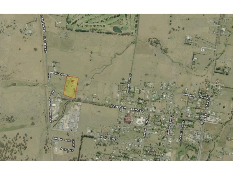 9 Drummond street, Tenterfield NSW 2372