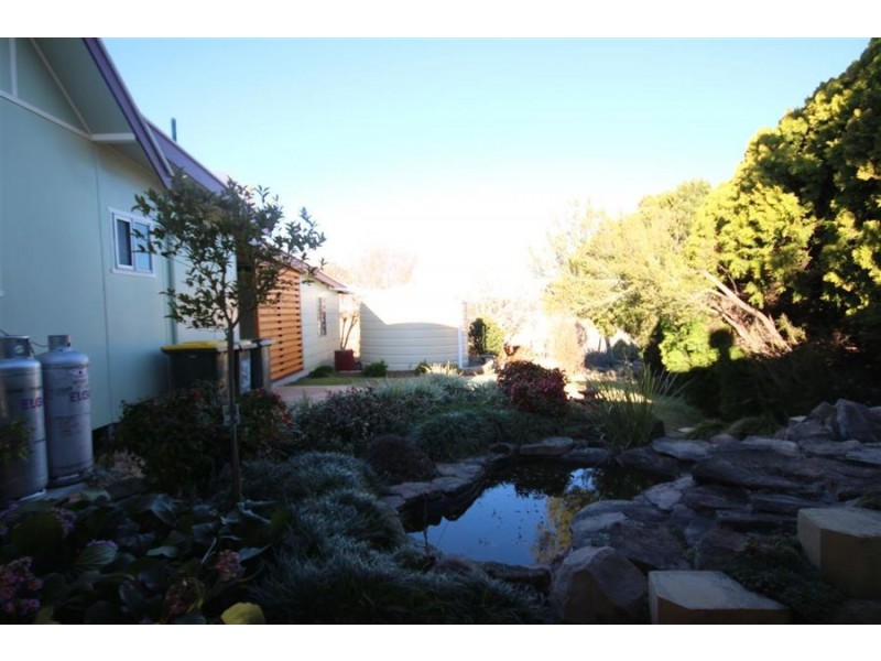 9 Drummond street, Tenterfield NSW 2372