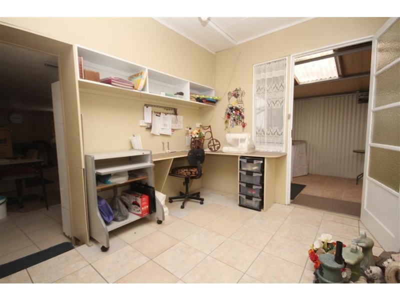 223 Douglas Street, Tenterfield NSW 2372