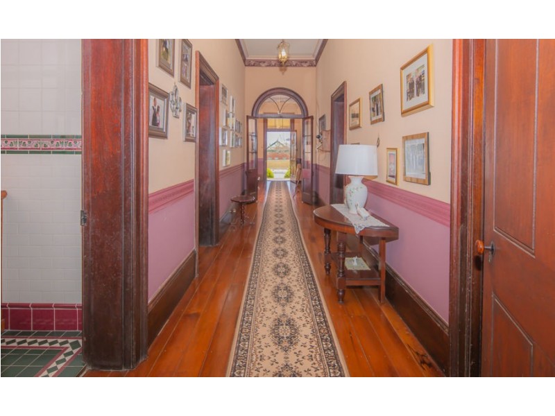 101 Douglas Street, Tenterfield NSW 2372