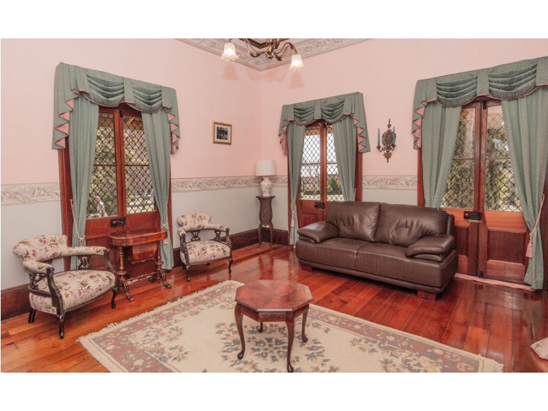 101 Douglas Street, Tenterfield NSW 2372