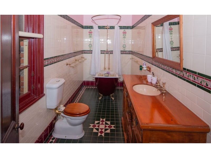 101 Douglas Street, Tenterfield NSW 2372