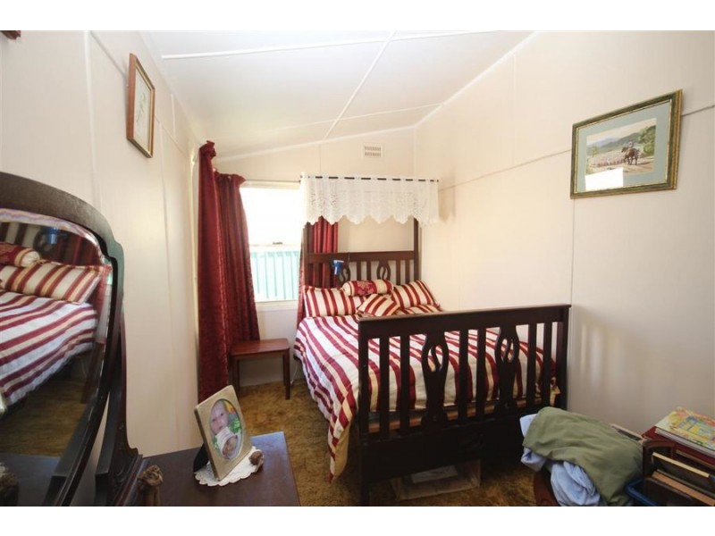43 High Street, Tenterfield NSW 2372