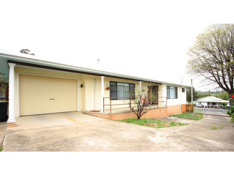 201 Logan Street, Tenterfield NSW 2372