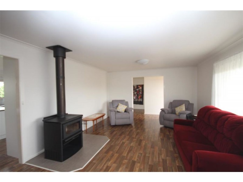 201 Logan Street, Tenterfield NSW 2372