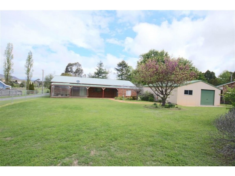 20 Naas Street, Tenterfield NSW 2372