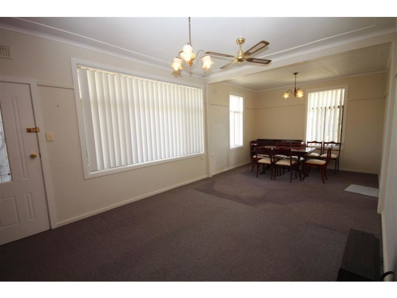 76 Bulwer Street, Tenterfield NSW 2372