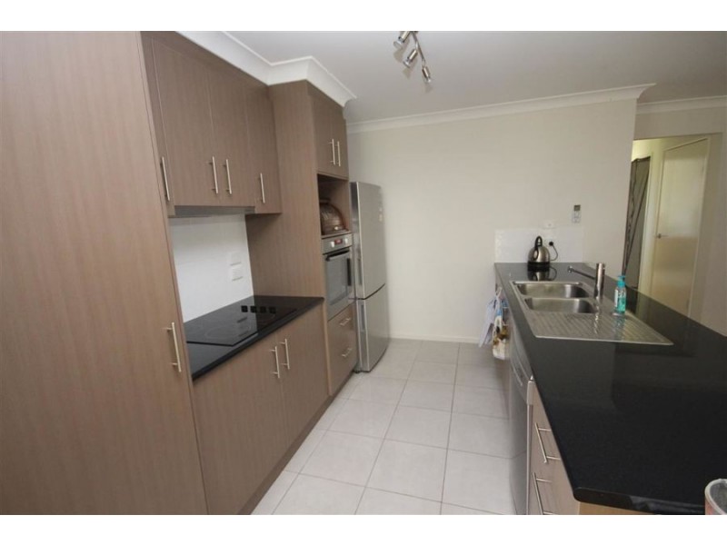 22 Laird Street, Tenterfield NSW 2372