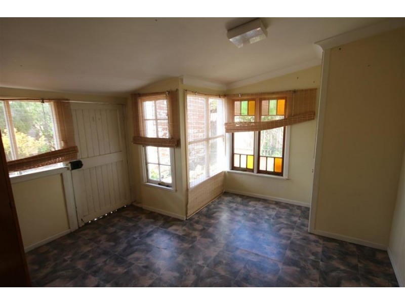 106 Molesworth Street, Tenterfield NSW 2372