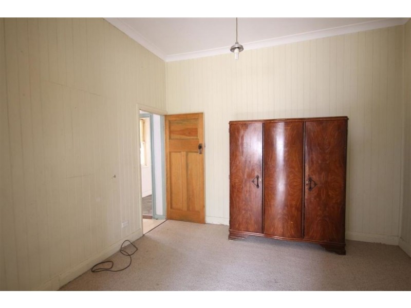 106 Molesworth Street, Tenterfield NSW 2372