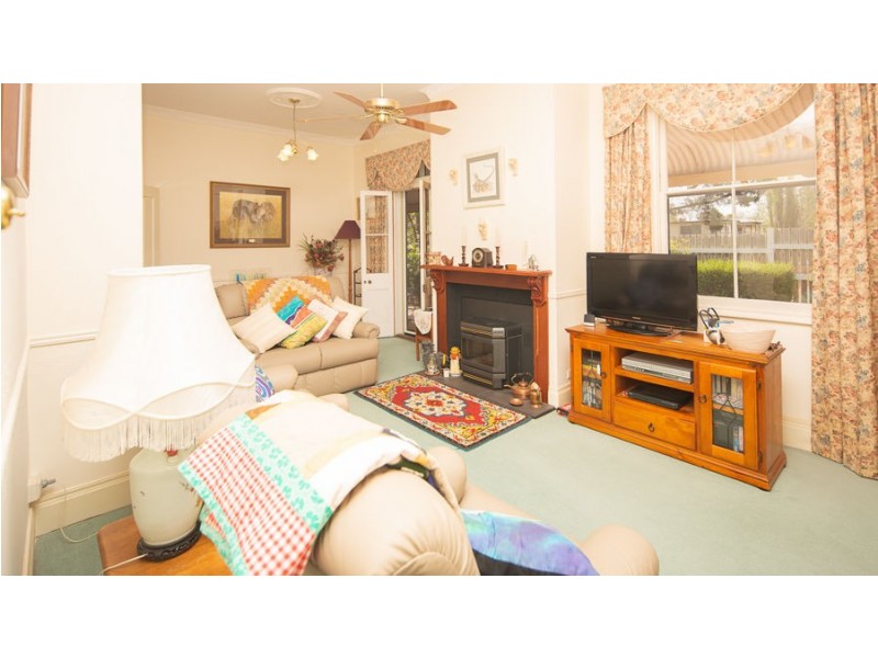 88 Rouse Street, Tenterfield NSW 2372