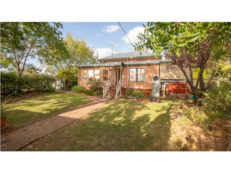 88 Rouse Street, Tenterfield NSW 2372