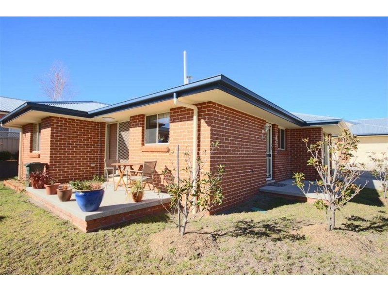 8/65-67 Scott Street, Tenterfield NSW 2372