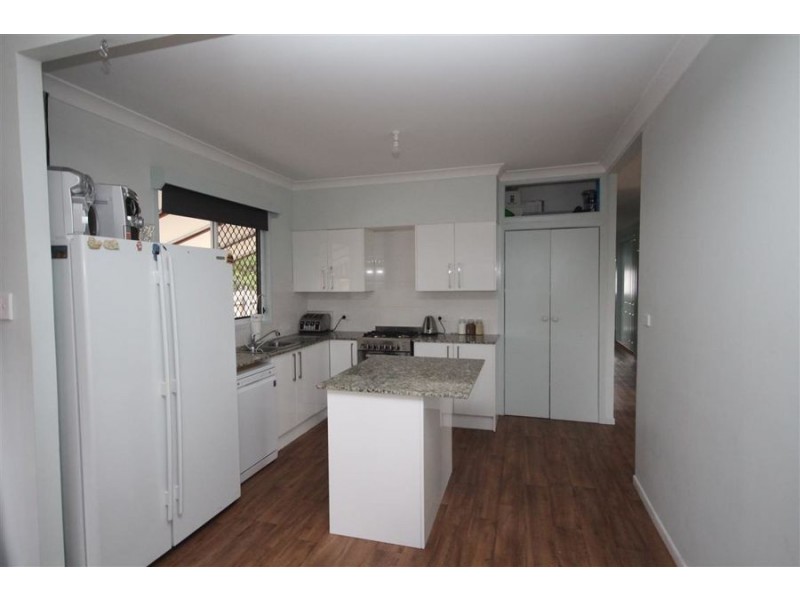 38 Margaret Street, Tenterfield NSW 2372