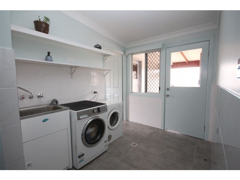 38 Margaret Street, Tenterfield NSW 2372