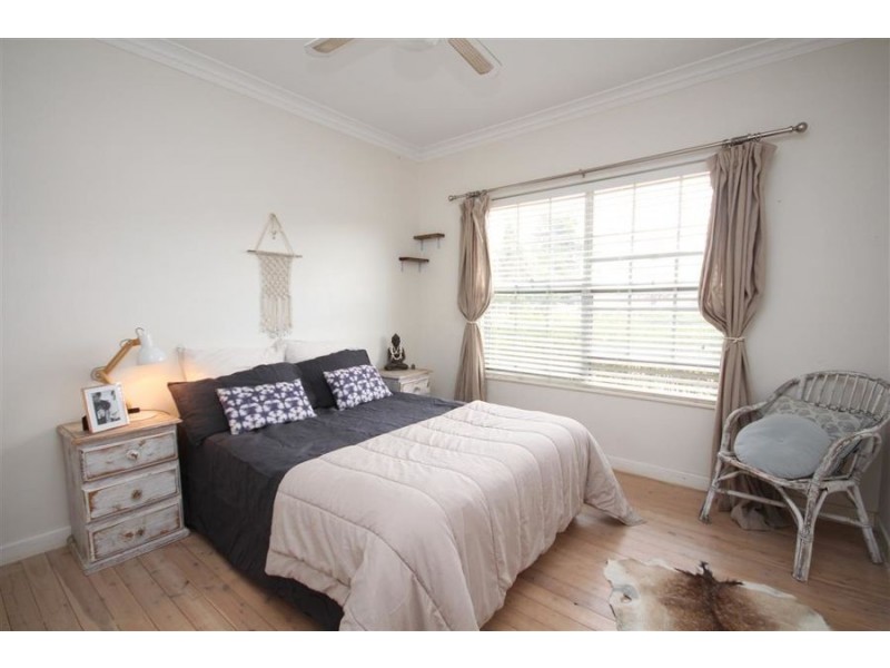 183 High Street, Tenterfield NSW 2372