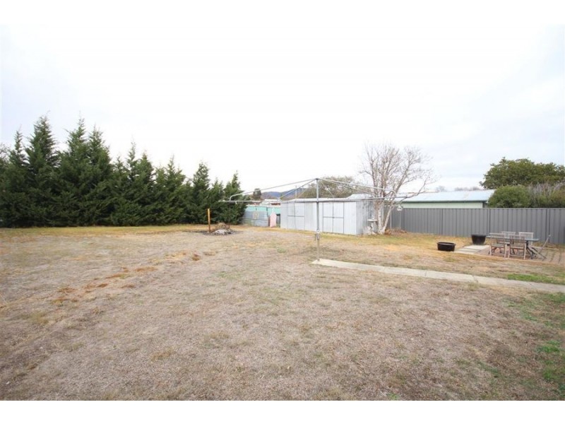 183 High Street, Tenterfield NSW 2372
