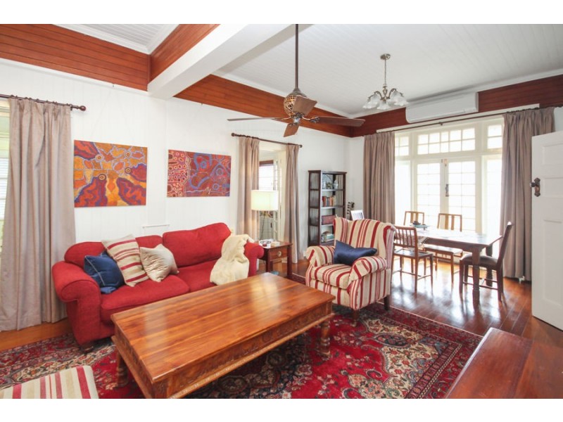 145 Petre Street, Tenterfield NSW 2372