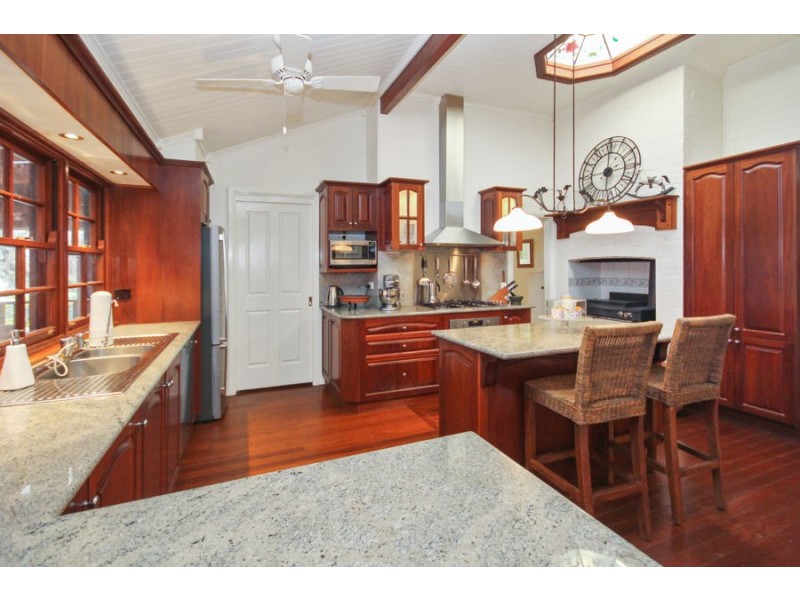 145 Petre Street, Tenterfield NSW 2372