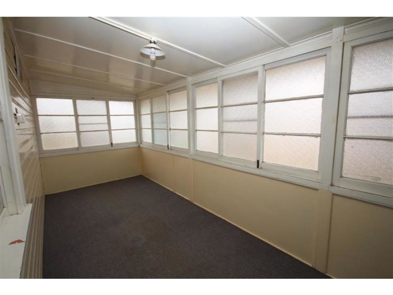 25 High Street, Tenterfield NSW 2372