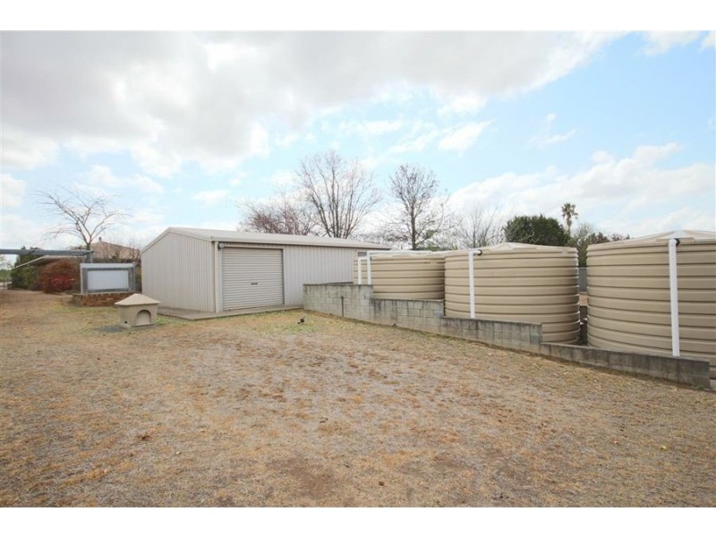 199 Pelham Street, Tenterfield NSW 2372