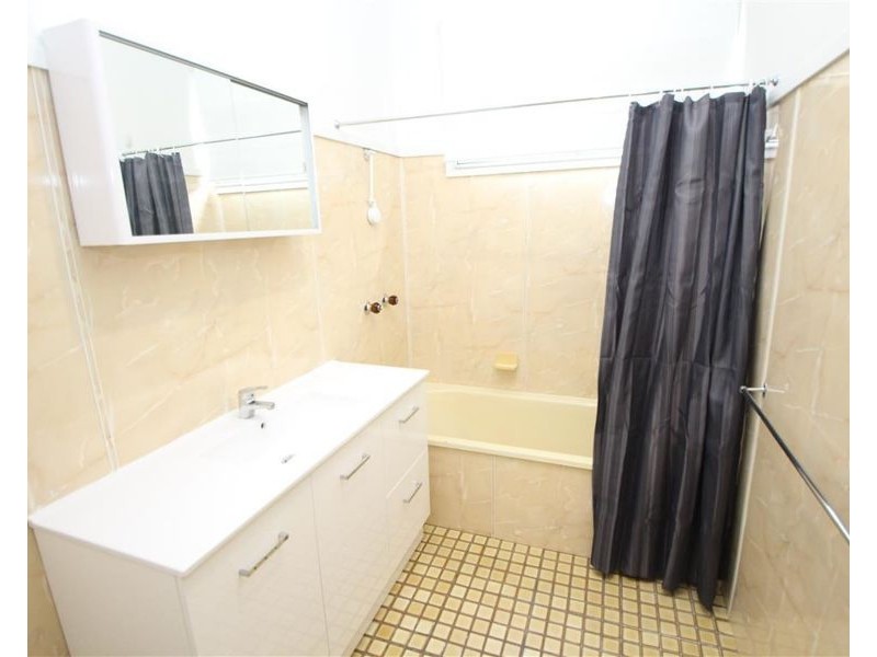 1/97 Manners Street, Tenterfield NSW 2372