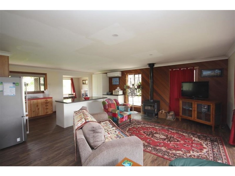 59 Riley Street, Tenterfield NSW 2372
