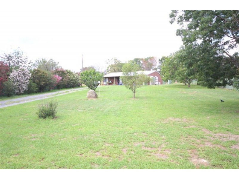 59 Riley Street, Tenterfield NSW 2372