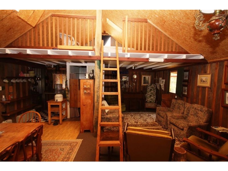 1241 Woodside Road, Tenterfield NSW 2372