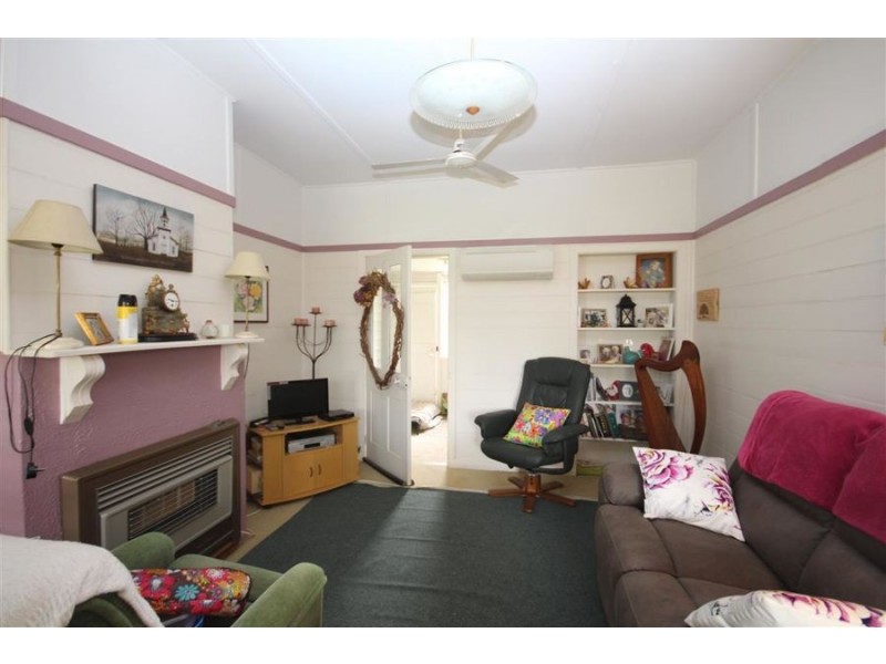 184 Logan Street, Tenterfield NSW 2372