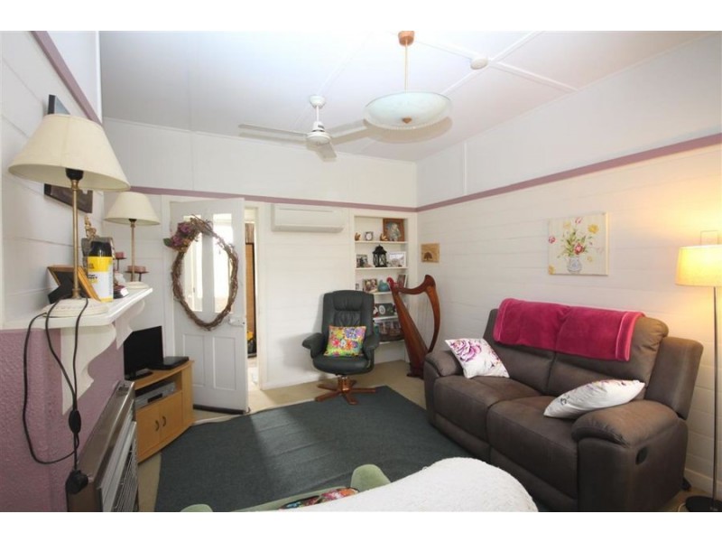184 Logan Street, Tenterfield NSW 2372