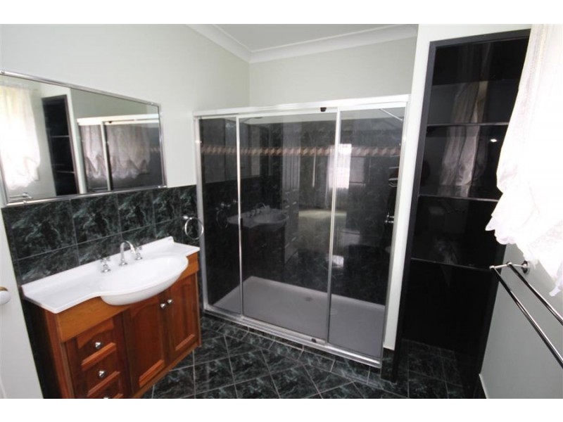 119 Duncan Street, Tenterfield NSW 2372