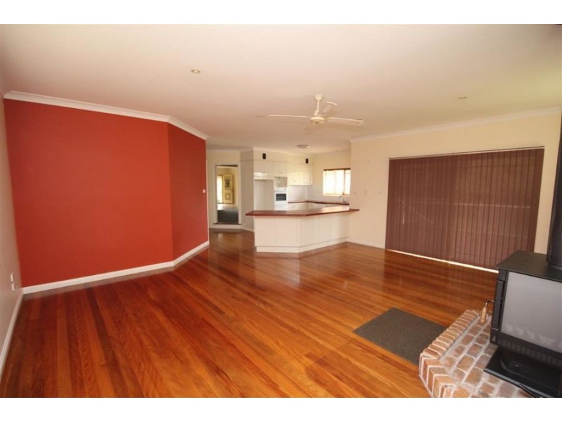 119 Duncan Street, Tenterfield NSW 2372