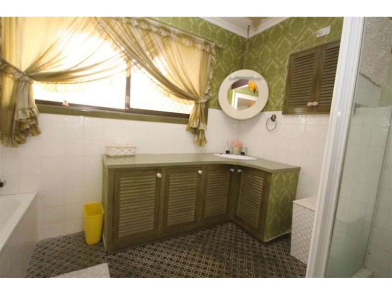 136 Pelham Street, Tenterfield NSW 2372