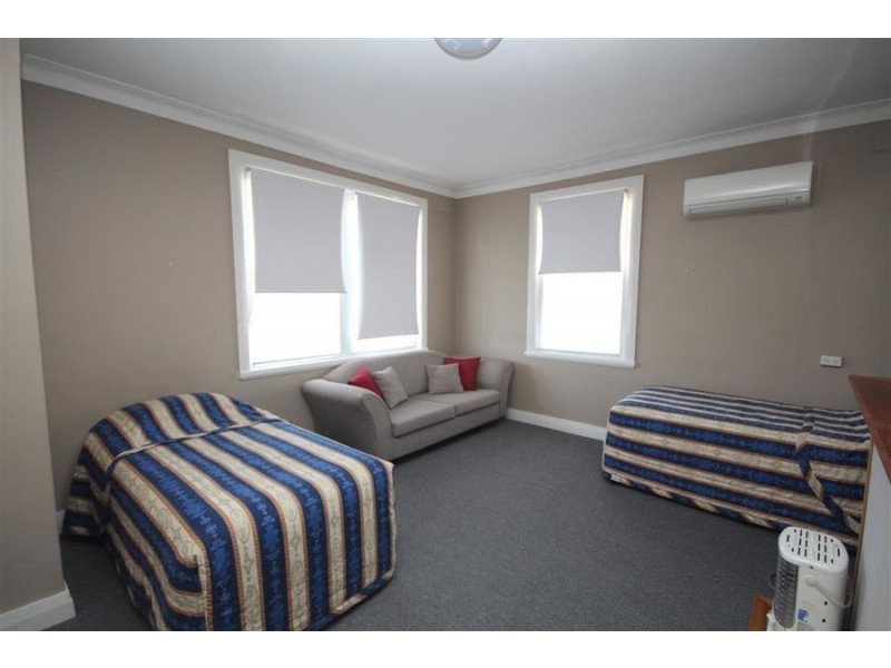 85 Cowper Street, Tenterfield NSW 2372