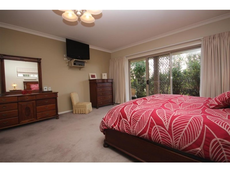 14 Aldershot Road, Tenterfield NSW 2372