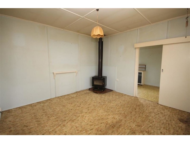 72 Manners Street, Tenterfield NSW 2372