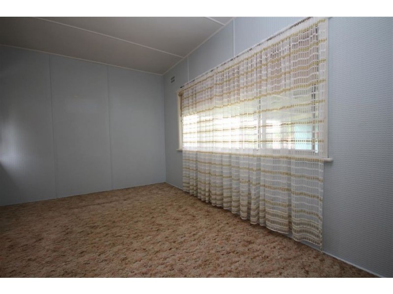 72 Manners Street, Tenterfield NSW 2372