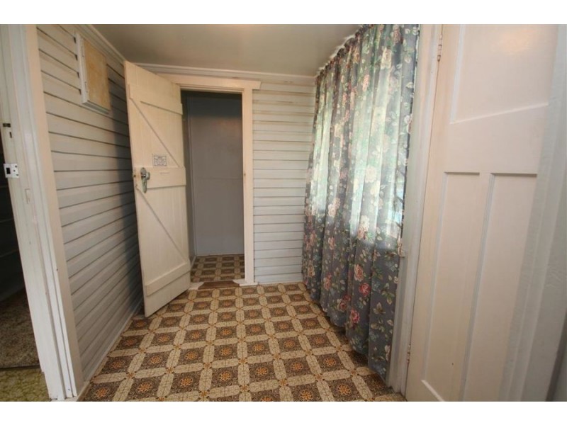 72 Manners Street, Tenterfield NSW 2372