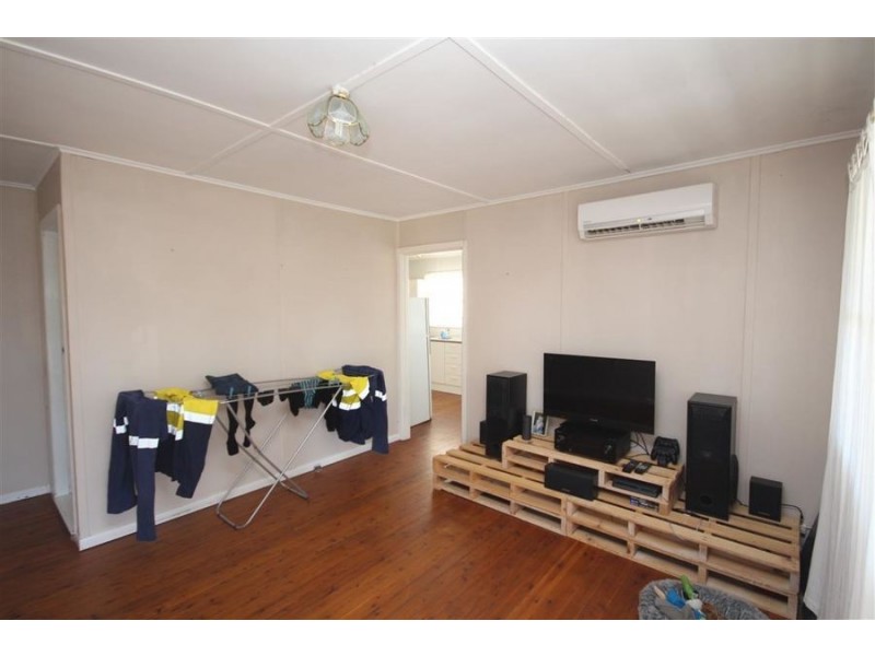 153 Logan Street, Tenterfield NSW 2372