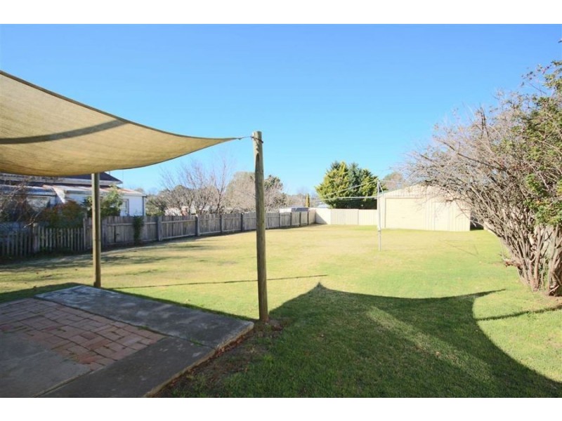 153 Logan Street, Tenterfield NSW 2372