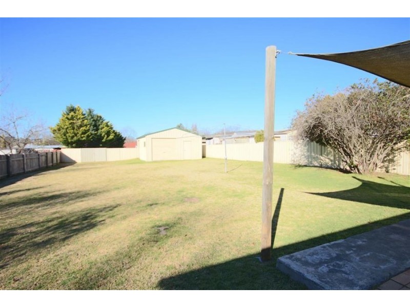 153 Logan Street, Tenterfield NSW 2372