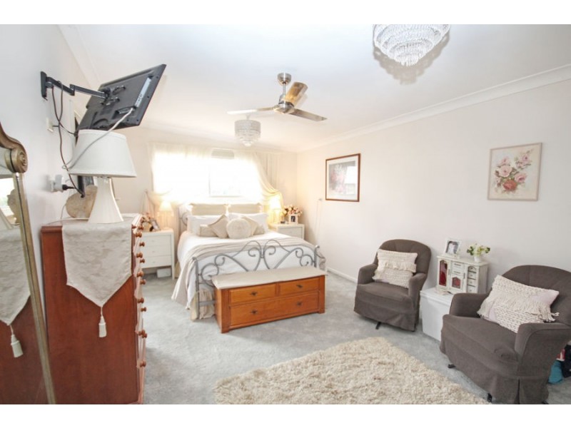 36 Margaret Street, Tenterfield NSW 2372