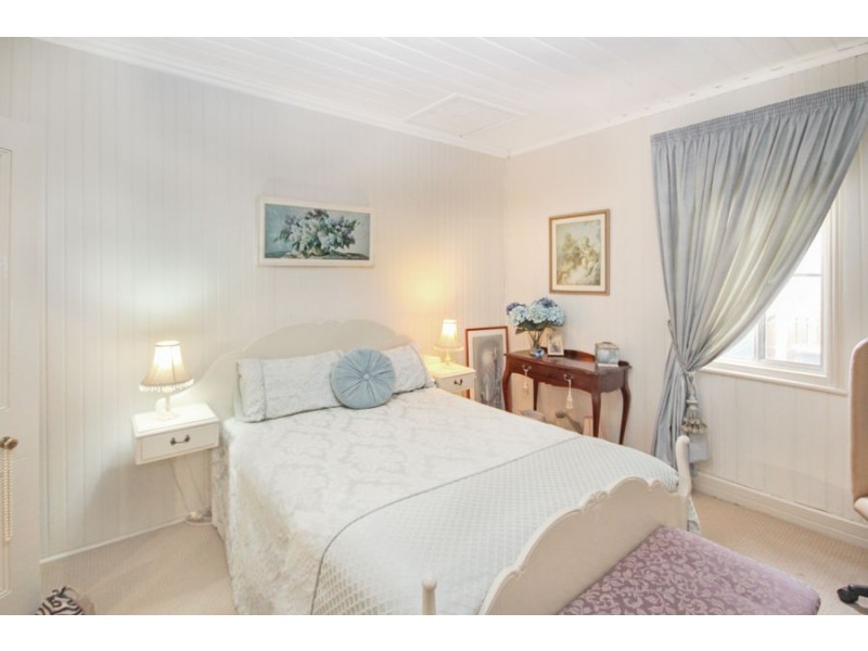 36 Margaret Street, Tenterfield NSW 2372