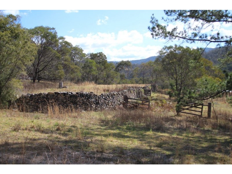 40 MacLeods Creek Road, Tenterfield NSW 2372