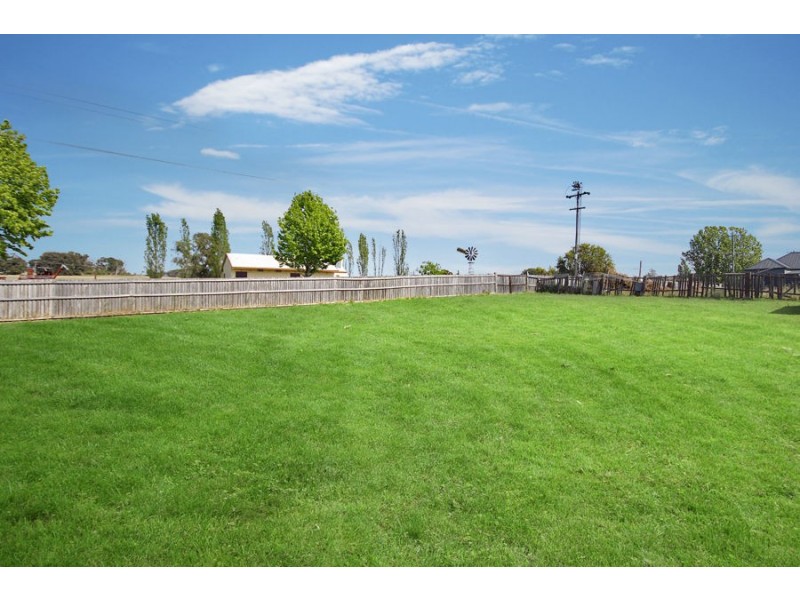 4 Margaret Street, Tenterfield NSW 2372