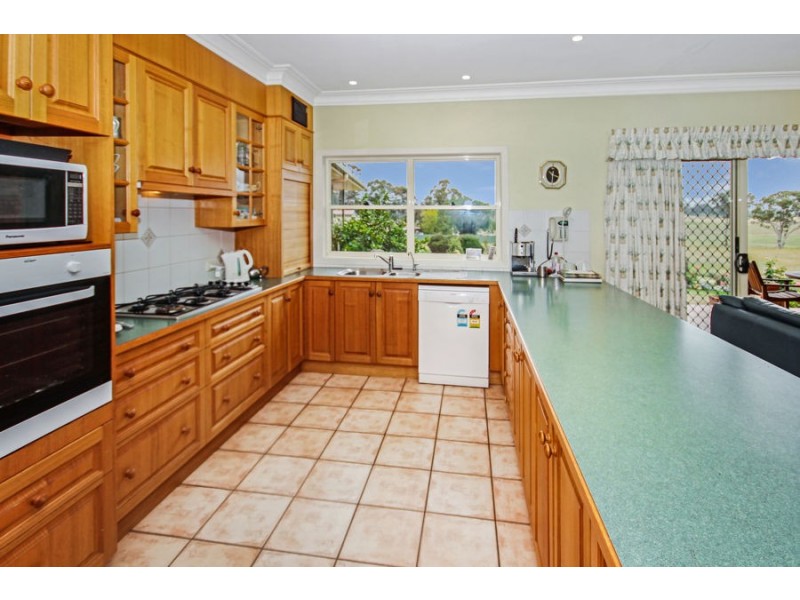 105 East Street, Tenterfield NSW 2372