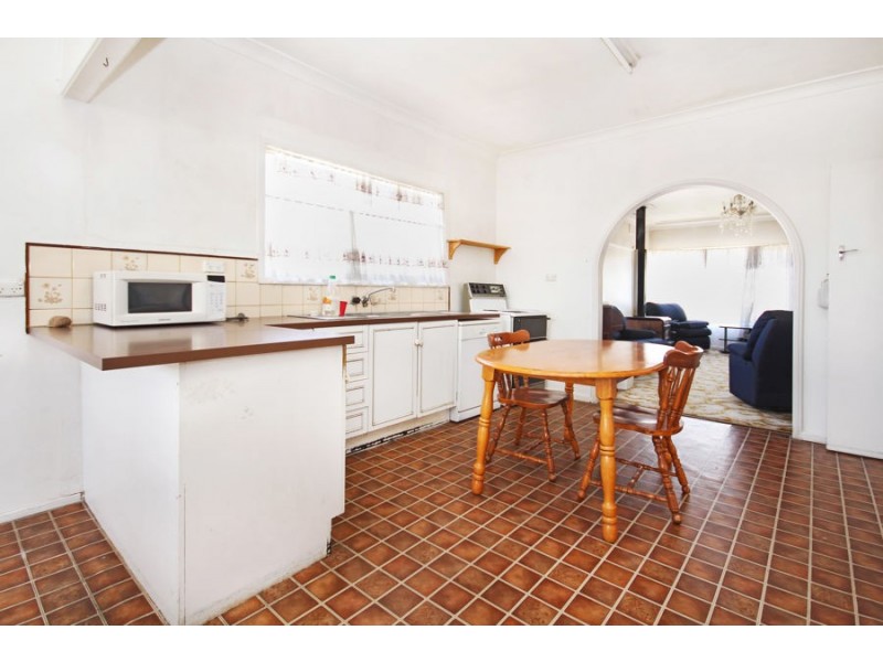 114 Miles Street, Tenterfield NSW 2372