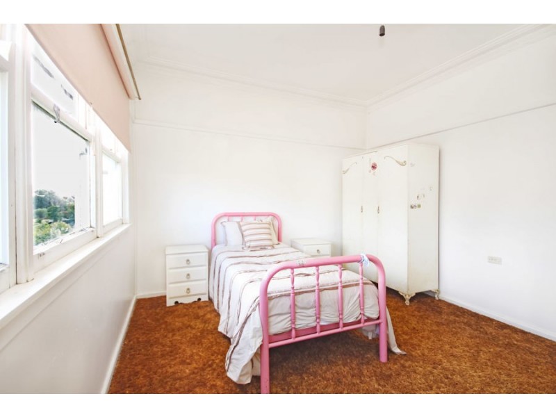 114 Miles Street, Tenterfield NSW 2372